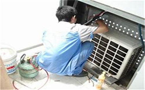 北京空調(diào)檢修服務(wù)電話_附近空調(diào)維修師傅上門